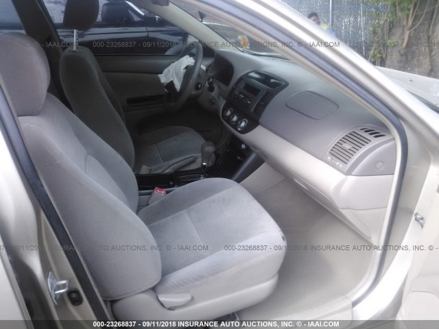 4T1BE32K85U586839 - 2005 TOYOTA CAMRY LE/XLE/SE Bej foto 5