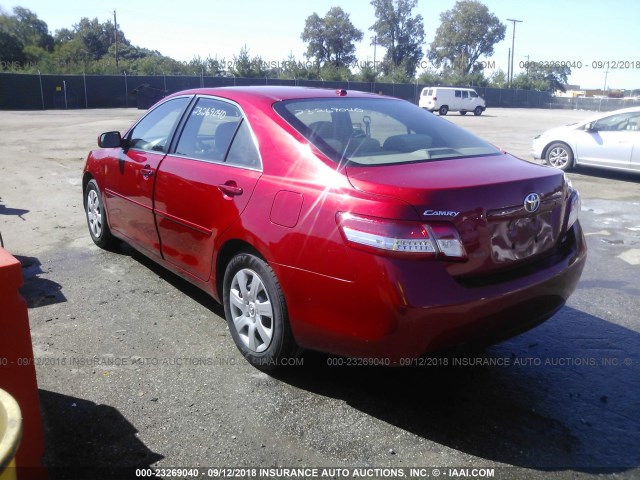 4T1BF3EK2AU568680 - 2010 TOYOTA CAMRY SE/LE/XLE RED photo 3