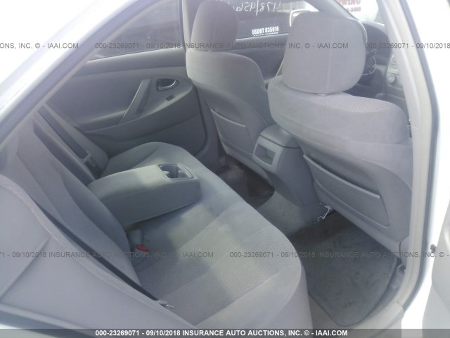 4T1BF3EK3BU584467 - 2011 TOYOTA CAMRY SE/LE/XLE WHITE photo 8