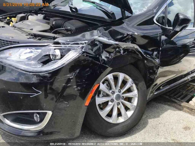 2C4RC1BG3JR112118 - 2018 CHRYSLER PACIFICA TOURING L Սև լուսանկար 11