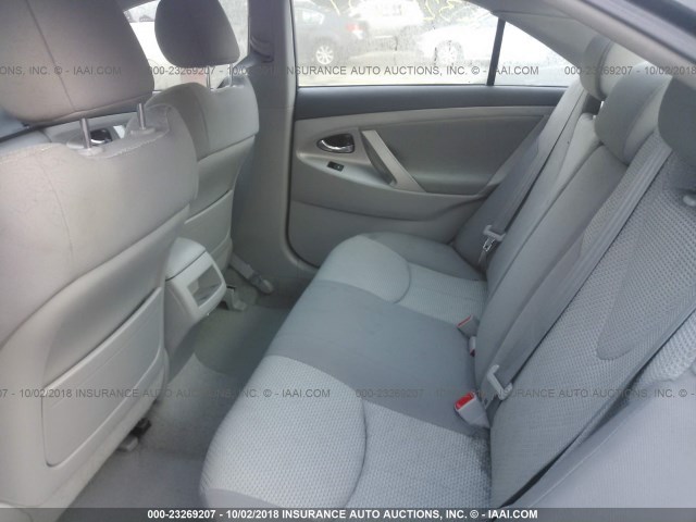 4T1BF3EK9AU516768 - 2010 TOYOTA CAMRY SE/LE/XLE 锡色 照片 8