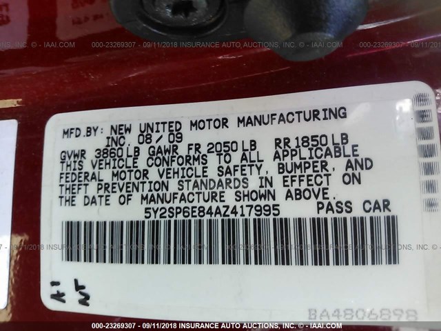 5Y2SP6E84AZ417995 - 2010 PONTIAC VIBE RED photo 9