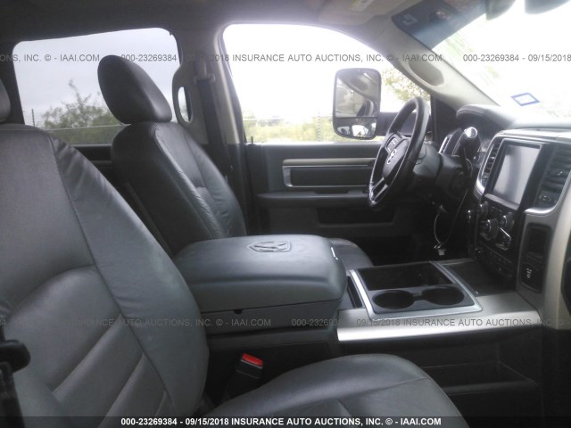 3C6UR5DL1EG287741 - 2014 RAM 2500 SLT 黑色 照片 5