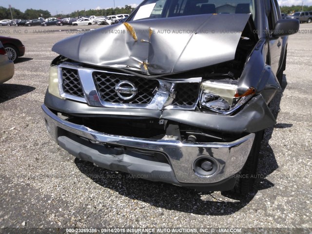 1N6AD07U26C416508 - 2006 NISSAN FRONTIER CREW CAB LE/SE/OFF ROAD GRAY photo 6