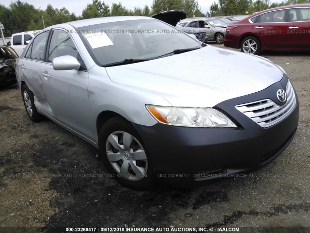 JTNBE46K373000847 - 2007 TOYOTA CAMRY NEW GENERAT CE/LE/XLE/SE SILVER photo 1