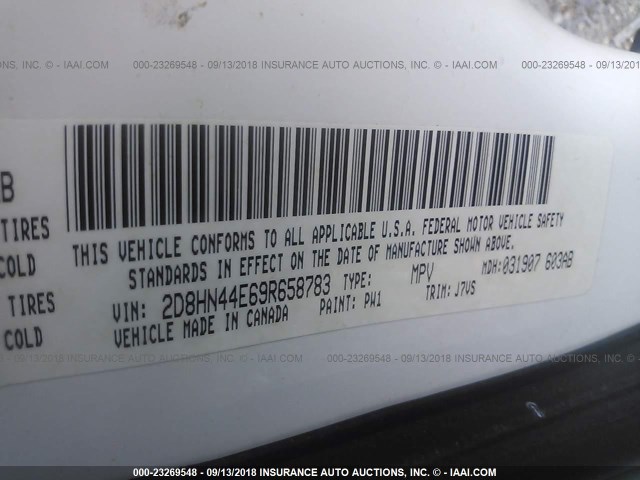 2D8HN44E69R658783 - 2009 DODGE GRAND CARAVAN SE WHITE photo 9