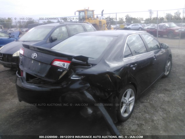 4T1BF1FK9DU675975 - 2013 TOYOTA CAMRY L/SE/LE/XLE 黑色 照片 4