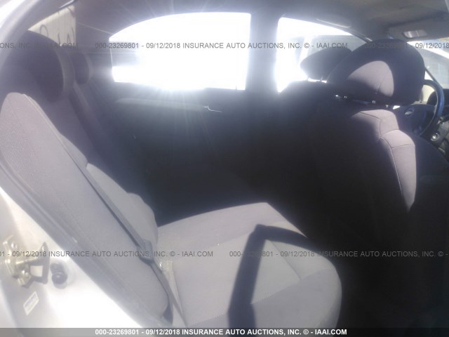 KL1TD56627B132838 - 2007 CHEVROLET AVEO LS SILVER photo 8