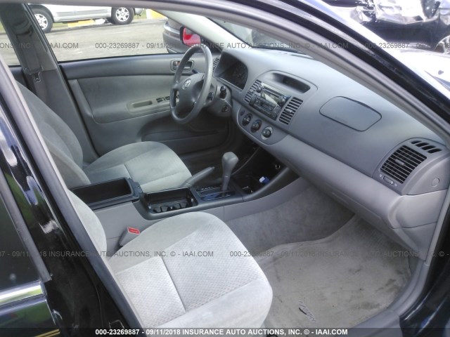 4T1BE32K03U243083 - 2003 TOYOTA CAMRY LE/XLE/SE Қара фото 5