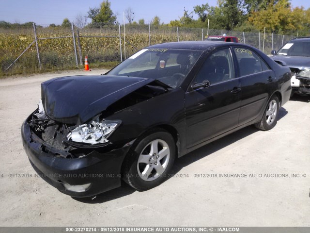 4T1BE32K75U046298 - 2005 TOYOTA CAMRY LE/XLE/SE Қара фото 2
