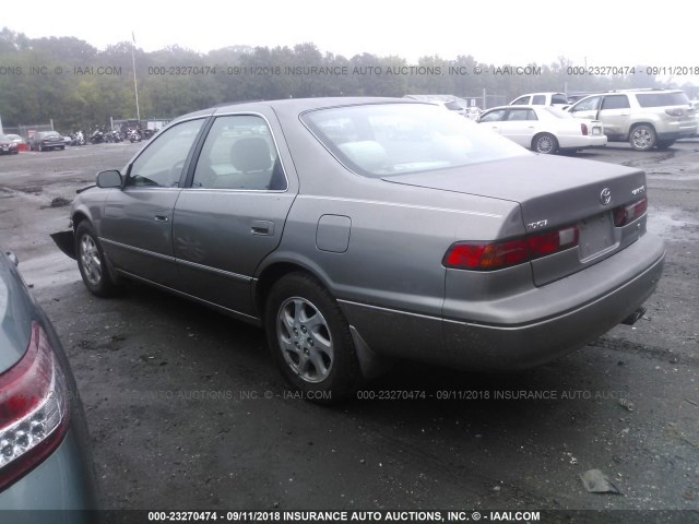 JT2BF22K6V0006158 - 1997 TOYOTA CAMRY LE/XLE 灰色 照片 3