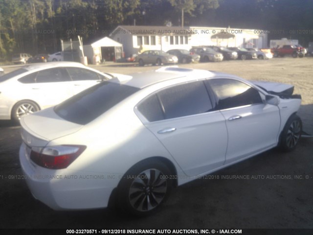 1HGCR6F57FA012806 - 2015 HONDA ACCORD HYBRID/EXL WHITE photo 4