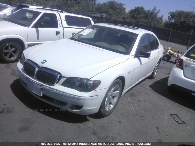 WBAHL83506DT02998 - 2006 BMW 750 I WHITE photo 2