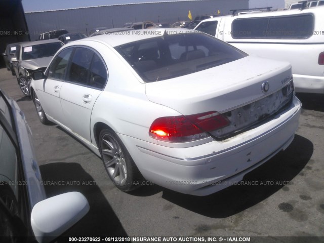 WBAHL83506DT02998 - 2006 BMW 750 I WHITE photo 3