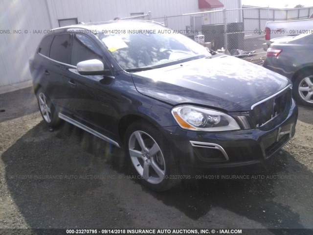 YV4902DZ1D2385135 - 2013 VOLVO XC60 T6 GRAY photo 1