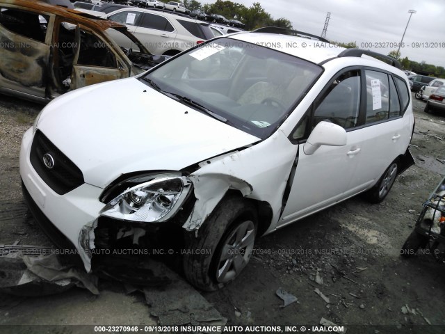 KNAFG528197257157 - 2009 KIA RONDO LX/EX WHITE photo 2