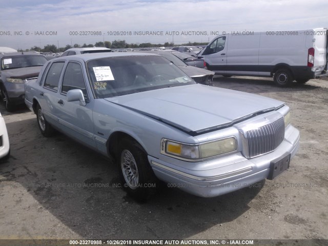 1LNLM81W0VY618619 - 1997 LINCOLN TOWN CAR EXECUTIVE Light Blue photo 1