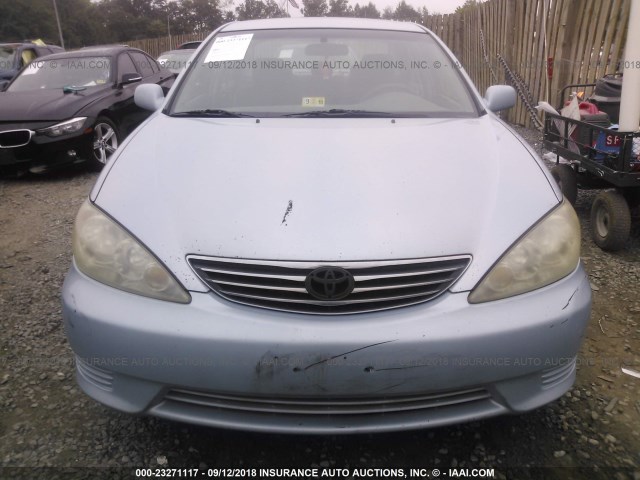 4T1BE32K06U710586 - 2006 TOYOTA CAMRY LE/XLE/SE 浅蓝色 照片 6