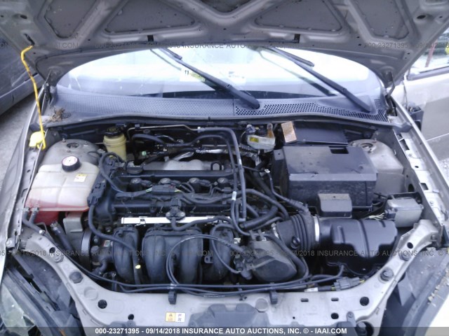 1FAFP34N75W103486 - 2005 FORD FOCUS ZX4 Champagne photo 10