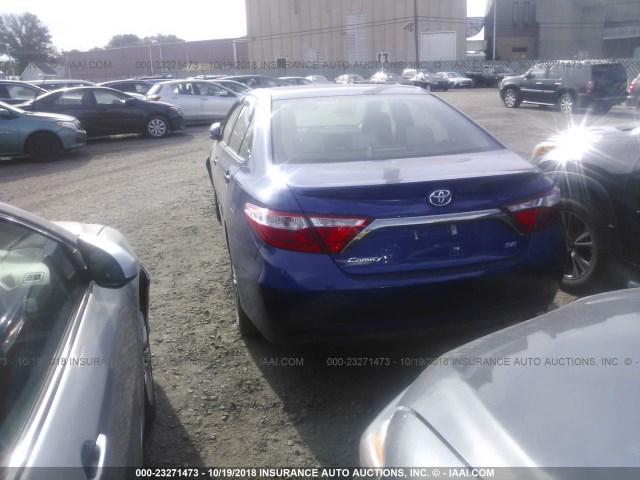 4T1BF1FK4FU925500 - 2015 TOYOTA CAMRY LE/XLE/SE/XSE 蓝色 照片 3