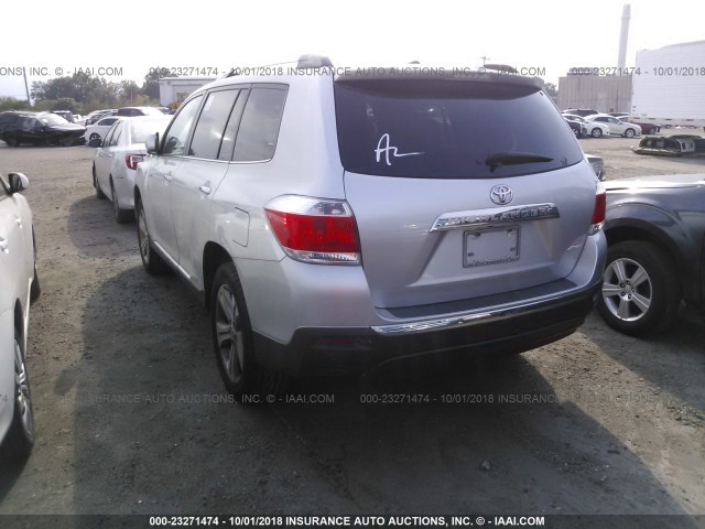 5TDDK3EH4DS265020 - 2013 TOYOTA HIGHLANDER LIMITED SILVER photo 3