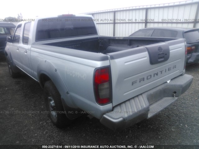 1N6ED29Y83C422158 - 2003 NISSAN FRONTIER CREW CAB XE/CREW CAB SE SILVER photo 3