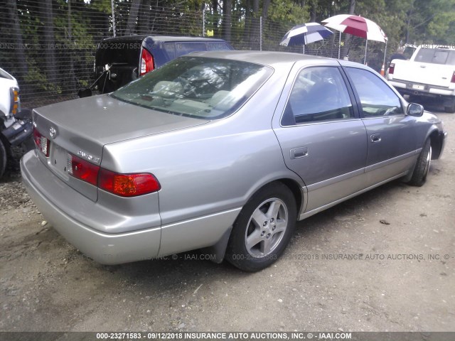 JT2BG22K010572534 - 2001 TOYOTA CAMRY CE/LE/XLE 棕色 照片 4