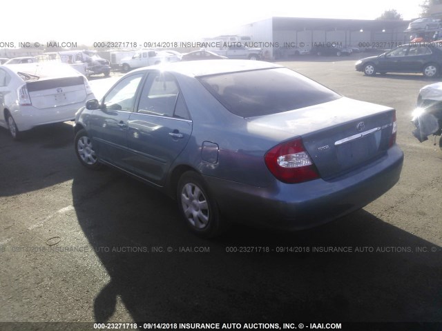 4T1BE32K74U900902 - 2004 TOYOTA CAMRY LE/XLE/SE Көк фото 3