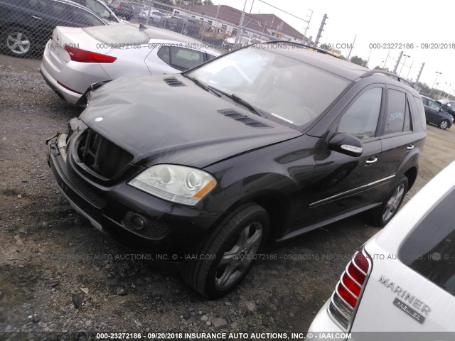 4JGBB86E78A302441 - 2008 MERCEDES-BENZ ML 350 BLACK photo 2