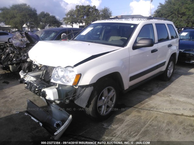 1J4GS48K85C682549 - 2005 JEEP GRAND CHEROKEE LAREDO/COLUMBIA/FREEDOM 白色 照片 2