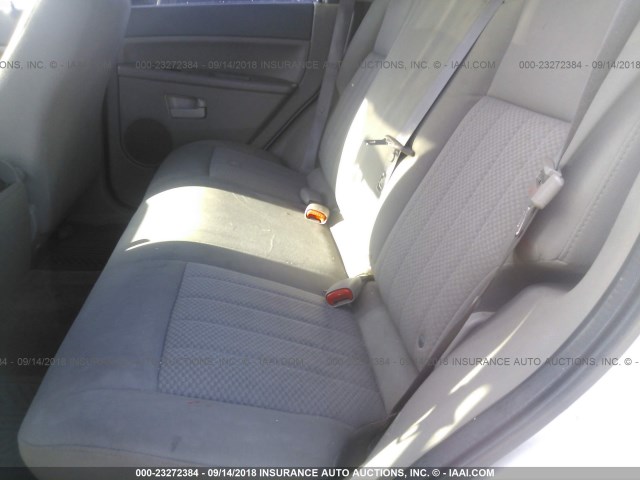 1J4GS48K85C682549 - 2005 JEEP GRAND CHEROKEE LAREDO/COLUMBIA/FREEDOM 白色 照片 8