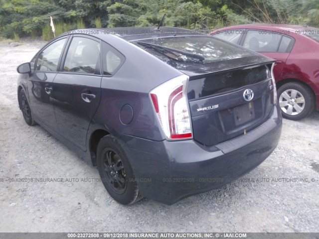 JTDKN3DU1D5604836 - 2013 TOYOTA PRIUS GRAY photo 3