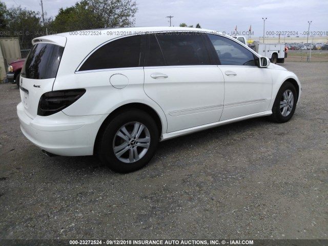 4JGCB75E37A047897 - 2007 MERCEDES-BENZ R 500 WHITE photo 4