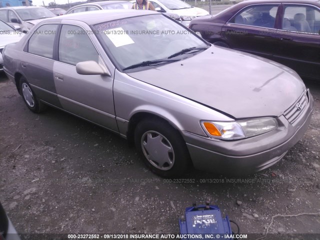 4T1BG22K0XU422654 - 1999 TOYOTA CAMRY CE/LE/XLE 米色 照片 1