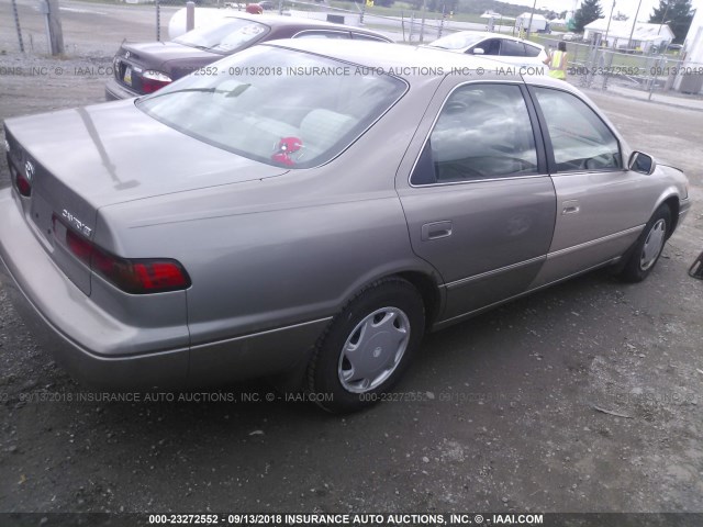 4T1BG22K0XU422654 - 1999 TOYOTA CAMRY CE/LE/XLE 米色 照片 4