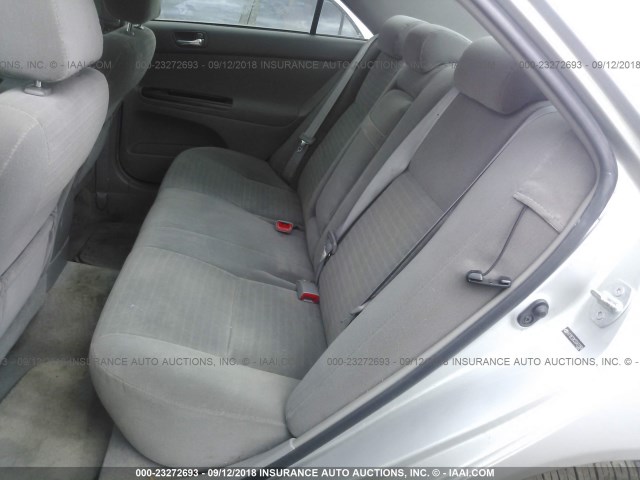 4T1BE32K25U427069 - 2005 TOYOTA CAMRY LE/XLE/SE Gümüş foto 8