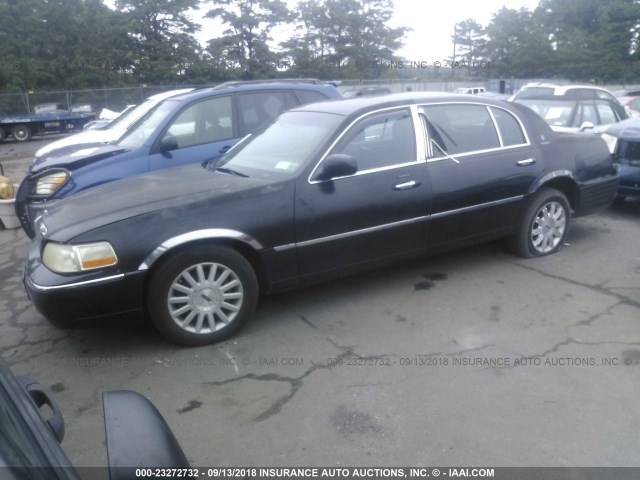 2LNBL8EV6AX751220 - 2010 LINCOLN TOWN CAR EXECUTIVE L BLACK photo 2