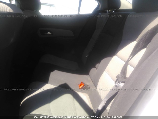 1G1PC5SH5C7383878 - 2012 CHEVROLET CRUZE LS WHITE photo 8
