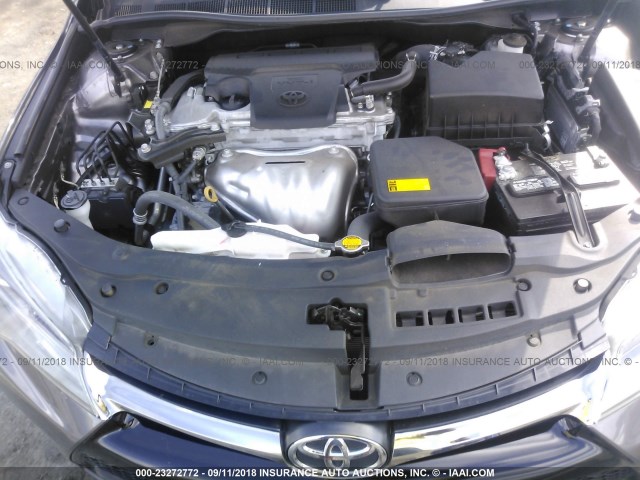 4T1BF1FK1FU045452 - 2015 TOYOTA CAMRY LE/XLE/SE/XSE 灰色 照片 10