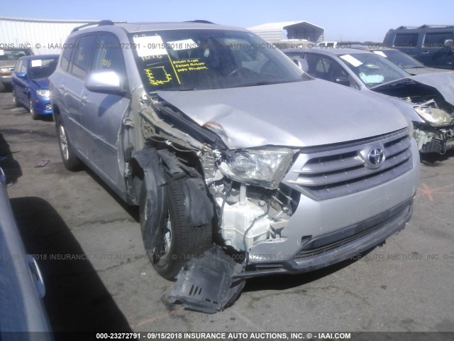 5TDZK3EH8CS078982 - 2012 TOYOTA HIGHLANDER SE SILVER photo 1