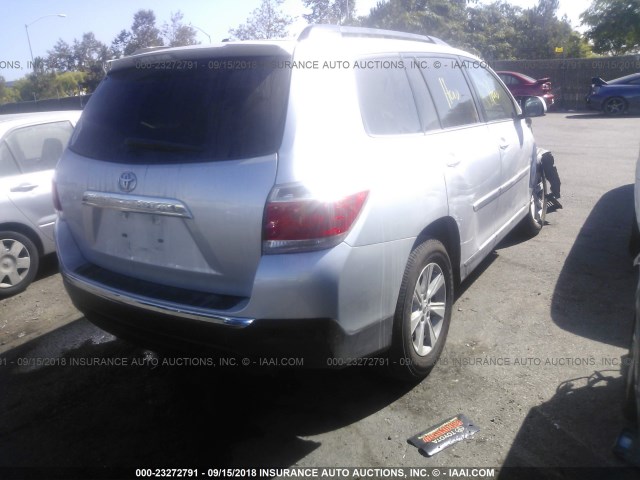 5TDZK3EH8CS078982 - 2012 TOYOTA HIGHLANDER SE SILVER photo 4