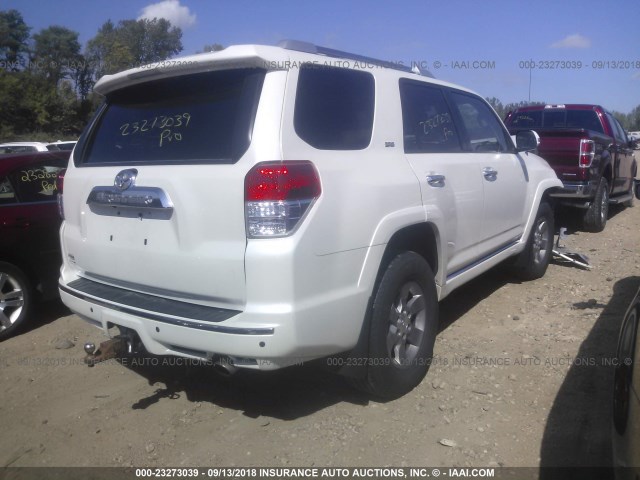 JTEBU5JR1B5033033 - 2011 TOYOTA 4RUNNER SR5/LIMITED/TRAIL WHITE photo 4