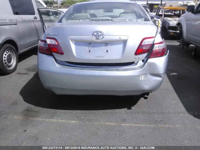 JTNBE46K673047306 - 2007 TOYOTA CAMRY NEW GENERAT CE/LE/XLE/SE SILVER photo 6