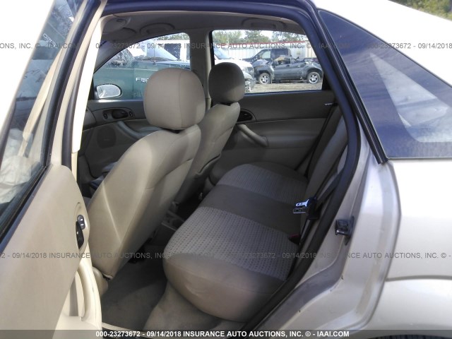 1FAFP34NX7W358216 - 2007 FORD FOCUS ZX4/S/SE/SES Қоңыр фото 8