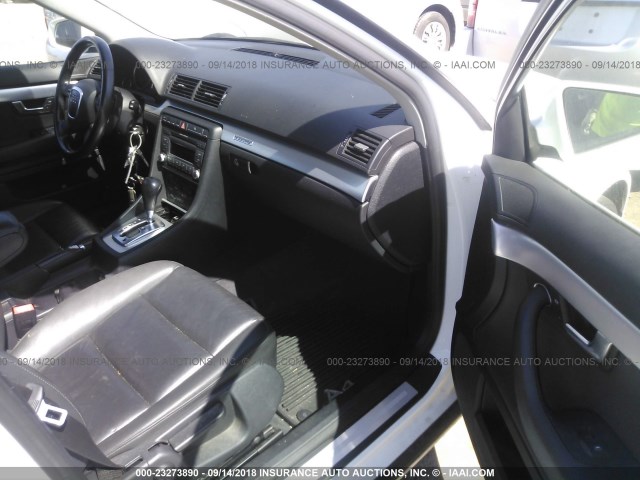 WAUDF78E08A038209 - 2008 AUDI A4 2.0T QUATTRO WHITE photo 5