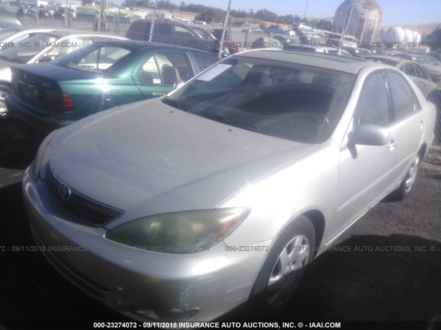 4T1BE32K04U898121 - 2004 TOYOTA CAMRY LE/XLE/SE 银色 照片 2