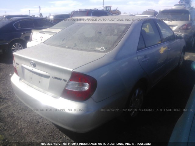 4T1BE32K04U898121 - 2004 TOYOTA CAMRY LE/XLE/SE 银色 照片 4