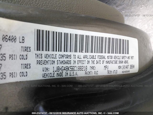 1J8HG48K56C188218 - 2006 JEEP COMMANDER TAN photo 9