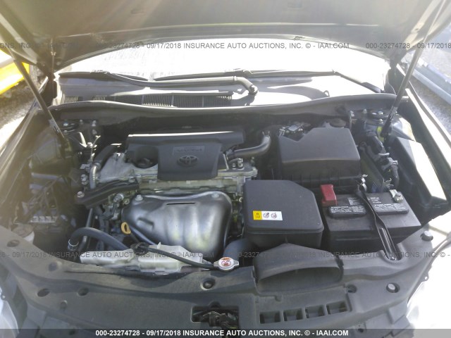 4T1BF1FK3HU652164 - 2017 TOYOTA CAMRY LE/XLE/SE/XSE 蓝色 照片 10