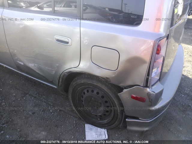 JTLKT324750177075 - 2005 TOYOTA SCION XB Сұр фото 6
